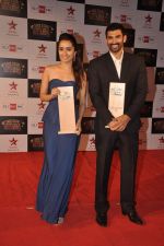 Shraddha Kapoor, Aditya Roy Kapoor at Big Star Awards red carpet in Andheri, Mumbai on 18th Dec 2013